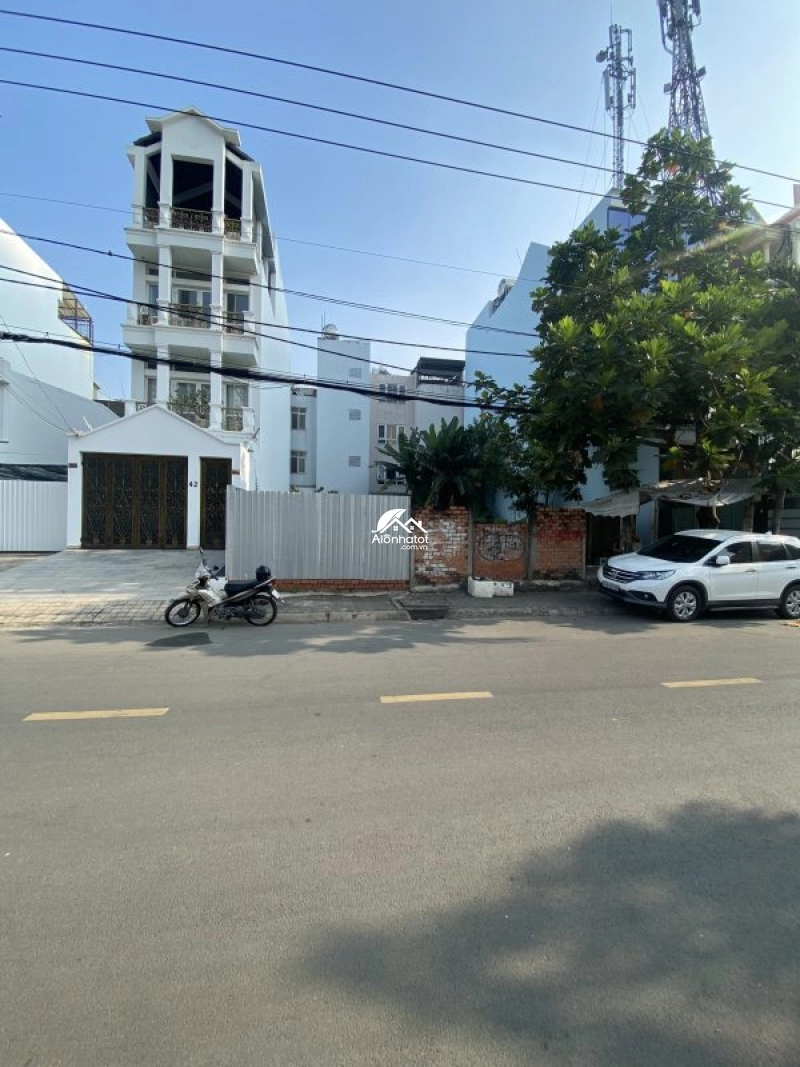 Bán đất đường Giang Văn Minh Quận 2 dt 9×20 giá đầu tư