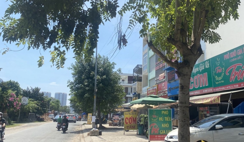 Mặt tiền đường Nguyễn Hoàng An Phú Quận 2, 7x20m, bán gấp