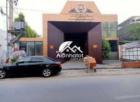Bán nhà mặt tiền đường 115 Quốc Hương 600m2 vị trí đẹp xây cao