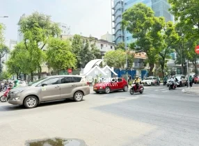 Bán Quỹ Đất Góc 2MT 69 Võ Văn Tần - Trương Định Quận 3 | 718m² | 750 Tỷ 