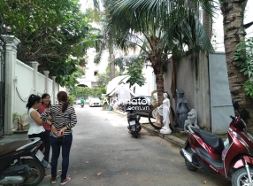 Bán đất khu compound phường Bình An Quận 2 dt 382m2