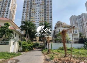 Bán đất biệt thự Nguyễn Văn Hưởng Thảo Điền Quận 2