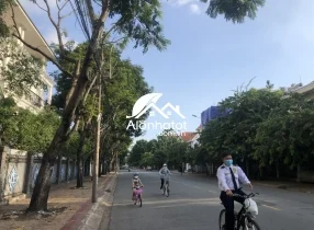 Đất mặt tiền Nguyễn Văn Hưởng Thảo Điền Quận2 DT 15.5×20