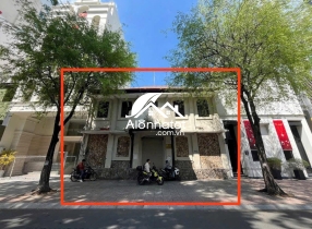 Bán Đất MT Thi Sách Q1 Gần CTr Mê Linh, 247m², GPXD Hầm 8T, Giá 370 Tỷ