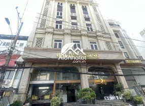 Bán Tòa Nhà Căn Hộ Dịch Vụ 16 Đường Số 36 Phường Tân Quy Quận 7 Doanh Thu 700 Triệu Tháng
