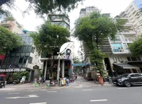 Bán tòa nhà 25A Nguyễn Bỉnh Khiêm Quận 1 góc 2 mặt tiền