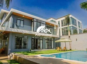 Bán biệt thự 189 Nguyễn Văn Hưởng Quận 2 DT 750m2 có hồ bơi đẹp sát sông SG