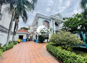 Bán biệt thự 28 đường số 59 Thảo Điền Quận 2 DT 500m2 giá 81 tỷ