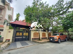 Bán biệt thự khu Kim Sơn Thảo Điền có hồ bơi 800m2 chỉ 110 Tỷ