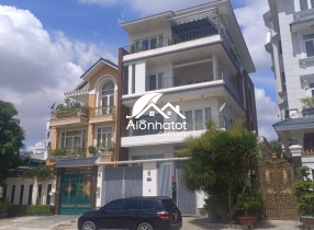 Bán tòa nhà mặt tiền 144 Cao Đức Lân Hầm 4 lầu giá cực tốt