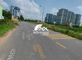 Bán đất Nguyễn Văn Kỉnh Huy Hoàng Quận 2 DT 8x20m chỉ 165tr/m2