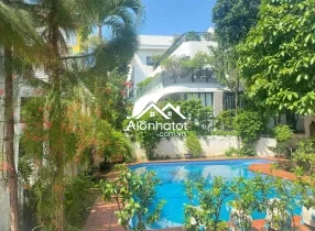 Bán biệt thự hồ bơi Thảo Điền khu Phú Nhuận DT 20x35 CN 700m2 đẹp