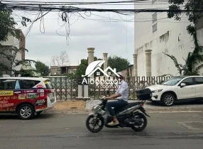 Bán đất mặt tiền 191 Nguyễn Văn Hưởng Thảo Điền DT 816m2 chỉ 200tr/m2
