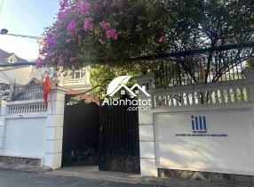 Bán nhà 41 Ngô Quang Huy Quận 2 DT 20x35 (671m2) hồ bơi sân vườn