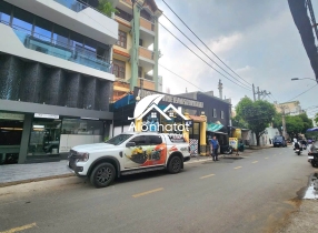 Bán nhà mặt tiền 84A Nguyễn Cửu Vân Bình Thạnh DT 199m2 Hầm 6 tầng