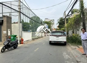 Bán nhà MT đường Ngô Quang Huy Thảo Điền Quận 2 chỉ 175tr/m2