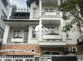 Bán biệt thự Mỹ Mỹ Nguyễn Hoàng An Phú Quận 2 DT 210m2