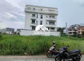 Bán đất đường Phan Bá Vành Quận 2 DT 15x18 công nhận 270m2 sát sông