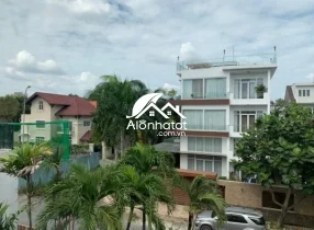 Bán biệt thự Thảo Điền 1 cực đẹp 650m2 có hồ bơi bán gấp