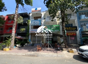 Bán nhà mặt tiền Nguyễn Quý Đức Quận 2 cực hiếm giá tốt