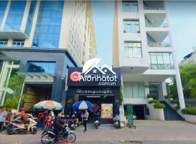 Bán nhà mặt tiền 339 Nguyễn Trãi Quận 1 nhà C4 ngang 5.65