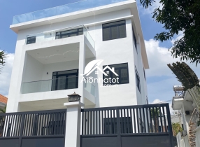 Biệt thự hồ bơi Thảo Điền Quận 2 khu compound 500m2