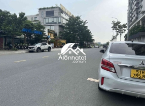 Bán đất đường Tạ Hiện Quận 2 Dự Án Huy Hoàng, 270m2 (15x18) gần sông