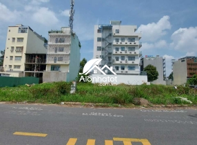 Bán mặt tiền đường Nguyễn Văn Kỉnh Quận 2 DT 8x20m giá tốt xây H7L