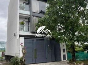 Bán biệt thự khu Tân Tạo Quận 2 xây Hầm 3 lầu hiện đại DT 7x18 (126m2)