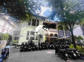 Bán nhà 11-13 Hàn Thuyên Phường Bến Nghé Quận 1 DT 8,40mx25m (210m2)