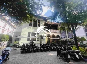 Bán nhà 11-13 Hàn Thuyên Phường Bến Nghé Quận 1 DT 8,40mx25m (210m2)
