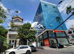 Bán tòa nhà 11 Nguyễn Huy Tưởng Bình Thạnh Hầm 6 lầu DT đất 227m2