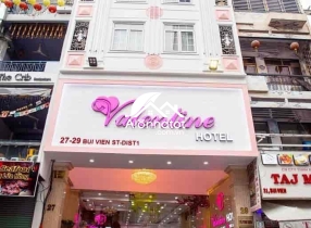 Bán khách sạn 27-29 Bùi Viện Quận 1 Hầm 8T có 38 Phòng giá đầu tư