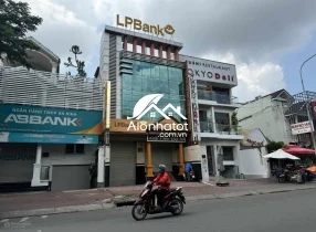Bán nhà 35 Song Hành Quận 2 Hầm 3 tầng Dt 7,5x20 công nhận 150m2