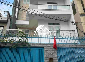 Bán nhà 42 Nguyễn Bá Huân Phường Thảo Điền Q2 DT 204m2 Trệt 3 Lầu