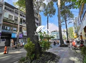 Bán nhà 127 Trần Quang Khải Quận 1 ngang 7m HĐT 100tr/th