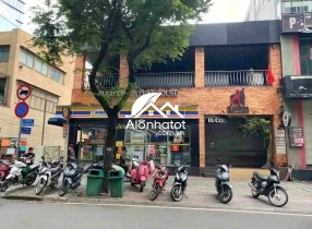 Bán nhà 11 Lê Thánh Tôn Quận 1 Góc 2 Mặt Tiền Ngang 18 mét