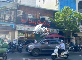 Bán nhà 81-83 Nguyễn Công Trứ Quận 1 Vị trí đẹp giá tốt