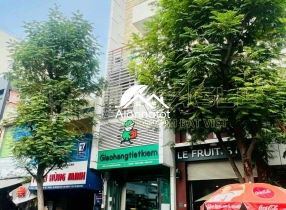 Bán nhà phố Yersin, Quận 1 – Vị trí đẹp, hợp đồng thuê dài hạn
