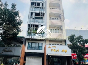 Bán nhà 39 Lý Chính Thắng, Quận 3 – Nhà 8 tầng, TN 120 triệu/tháng