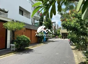 Bán Biệt Thự 3 Tầng Quốc Hương Thảo Điền Quận 2 136m² Khu An Ninh Giá 44 Tỷ 