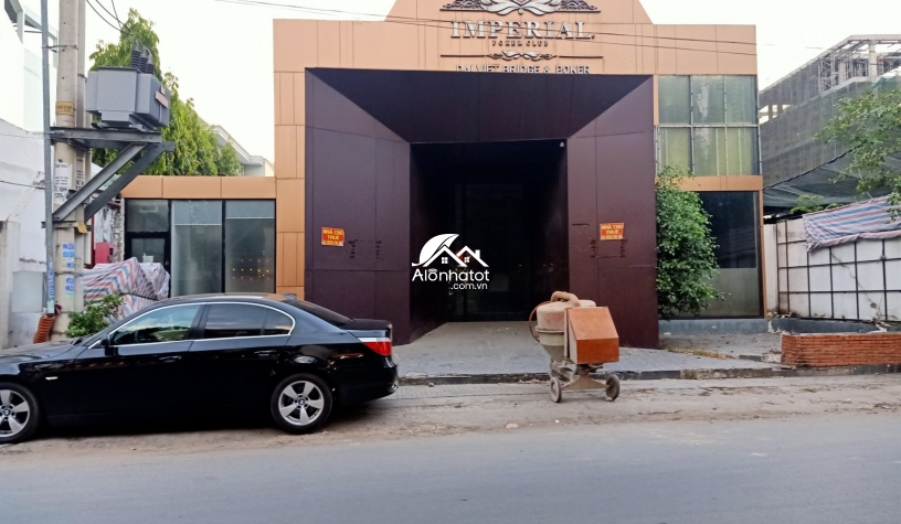 Bán nhà mặt tiền đường 115 Quốc Hương 600m2 vị trí đẹp xây cao