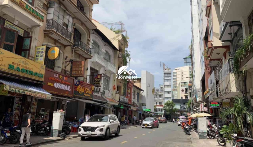 Bán nhà 31-33 đường Nguyễn An Ninh Quận 1 DT 8.3m x 18m Ngay Chợ Bến Thành