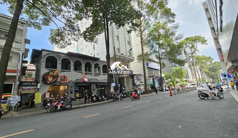Bán nhà mặt tiền 124-124A Bùi Thị Xuân, Phạm Ngũ Lão, Quận 1