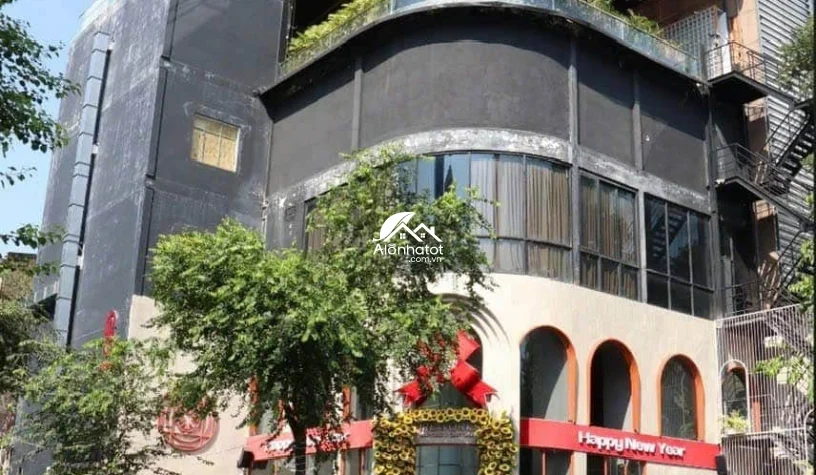 Bán nhà góc 2 mặt tiền 61 Nam Kỳ Khởi Nghĩa, Quận 1 siêu vị trí