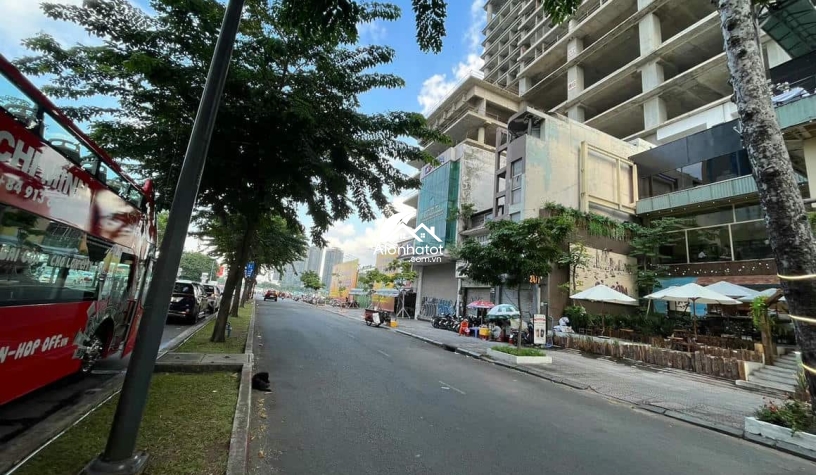 Bán nhà mặt tiền 11-13-15-17-19-21 Hàm Nghi, Quận 1