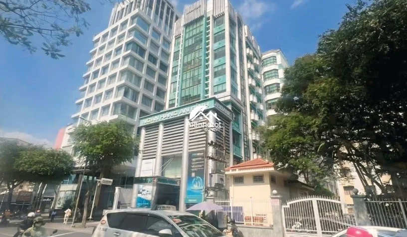 Bán Tòa Nhà MT 170 Hai Bà Trưng Q1, HĐT 40k USD, 669m² Nở Hậu