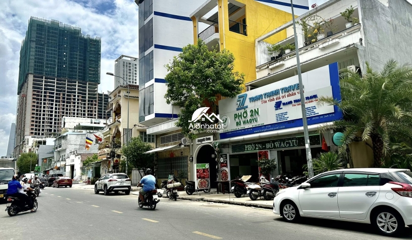 Bán nhà 195 Cô Bắc, Phường Cô Giang, Quận 1 – Gần Grand Manhattan Novaland