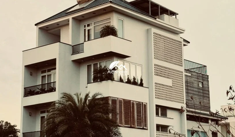 Bán biệt thự mặt tiền đường Vũ Phương Đề, Thạnh Mỹ Lợi Vào Ở Ngay 