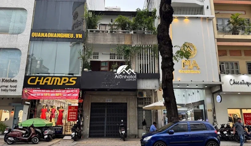 Bán Nhà Mặt Tiền 411 Võ Văn Tần Q3, 101.8m² Nở Hậu, GPXD Cao Tầng